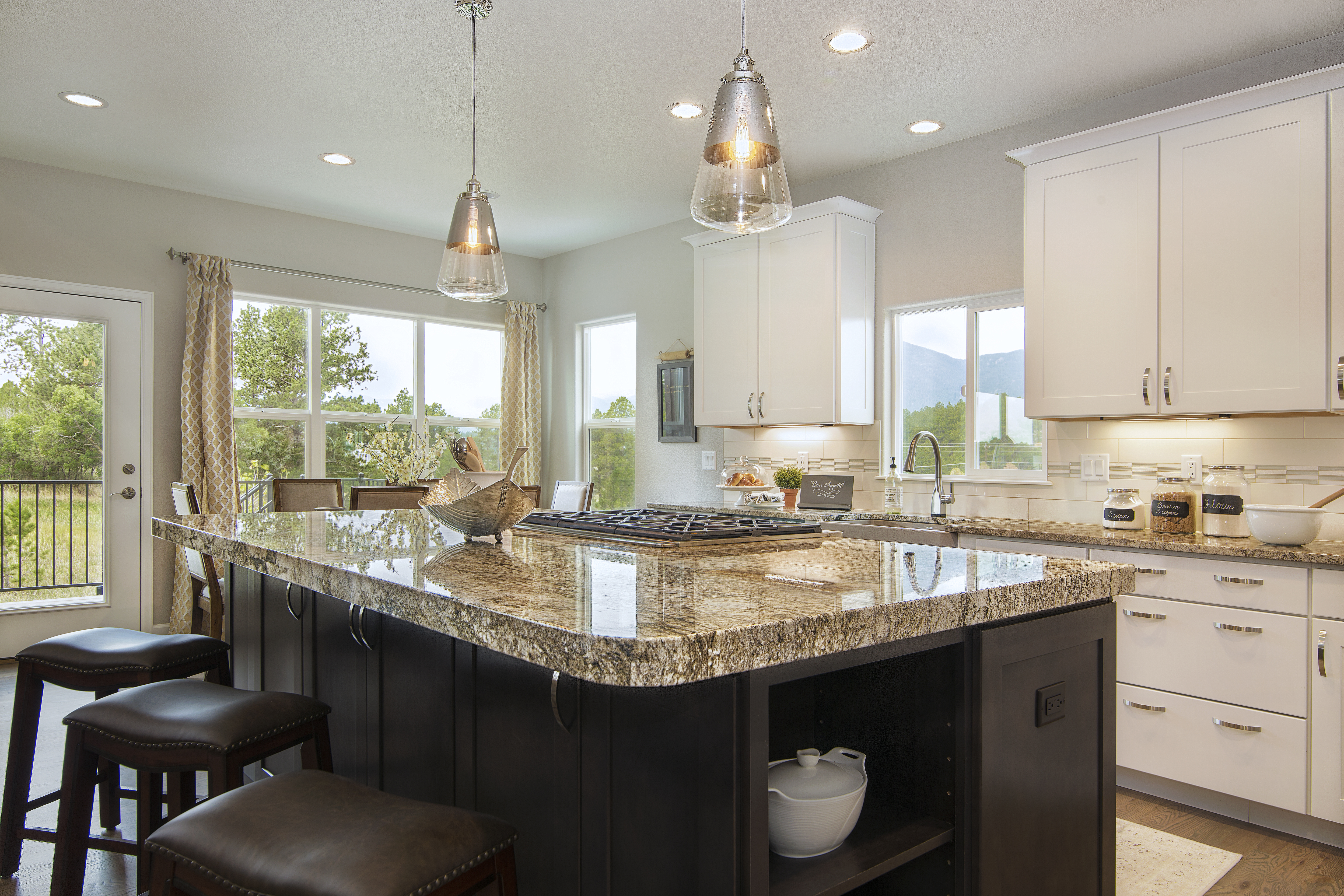 Best Are Black Granite Countertops Out Of Style Ideas in 2022